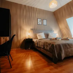 Apartment Luga Homes - Chausseehaus
